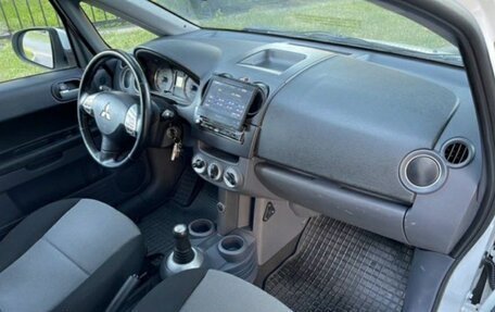 Mitsubishi Colt VI рестайлинг, 2010 год, 550 000 рублей, 12 фотография