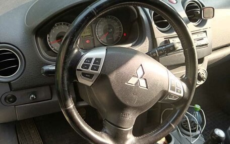 Mitsubishi Colt VI рестайлинг, 2010 год, 550 000 рублей, 17 фотография