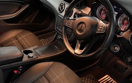Mercedes-Benz CLA, 2015 год, 1 800 000 рублей, 4 фотография