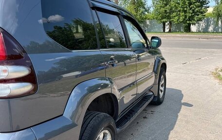 Toyota Land Cruiser Prado 120 рестайлинг, 2008 год, 2 350 000 рублей, 7 фотография