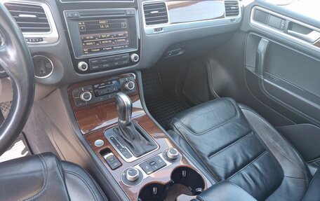 Volkswagen Touareg III, 2015 год, 3 450 000 рублей, 8 фотография