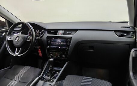 Skoda Octavia, 2017 год, 2 149 000 рублей, 13 фотография