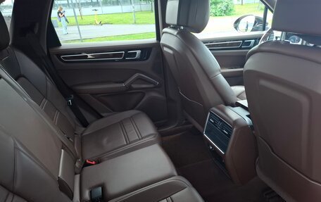 Porsche Cayenne III, 2019 год, 6 400 000 рублей, 26 фотография