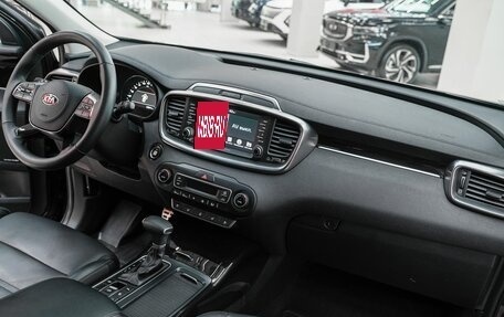 KIA Sorento III Prime рестайлинг, 2018 год, 2 499 000 рублей, 17 фотография