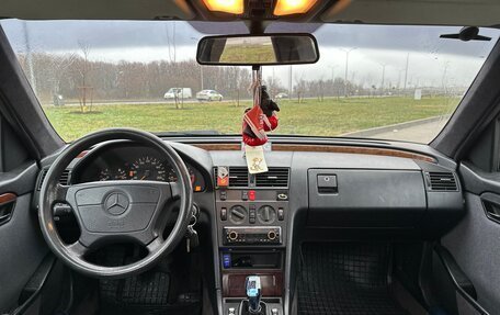 Mercedes-Benz C-Класс, 1994 год, 610 000 рублей, 14 фотография