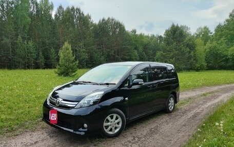 Toyota ISis I, 2011 год, 1 385 000 рублей, 25 фотография