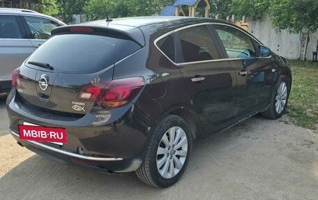 Opel Astra J, 2013 год, 880 000 рублей, 6 фотография
