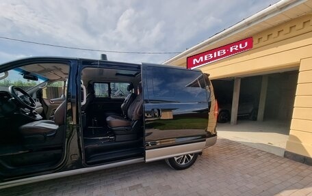 Hyundai Grand Starex Grand Starex I рестайлинг 2, 2019 год, 6 300 000 рублей, 7 фотография