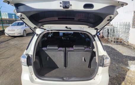 Toyota Wish II, 2012 год, 1 850 000 рублей, 17 фотография