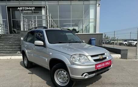 Chevrolet Niva I рестайлинг, 2012 год, 590 000 рублей, 3 фотография