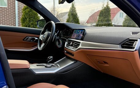 BMW 3 серия, 2020 год, 4 650 000 рублей, 19 фотография