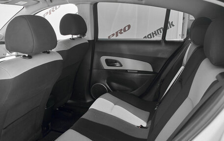 Chevrolet Cruze II, 2013 год, 930 000 рублей, 17 фотография