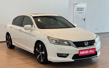 Honda Accord IX рестайлинг, 2013 год, 1 580 000 рублей, 3 фотография