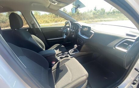 KIA cee'd III, 2023 год, 2 250 000 рублей, 14 фотография
