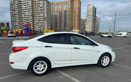 Hyundai Solaris II рестайлинг, 2014 год, 699 999 рублей, 7 фотография