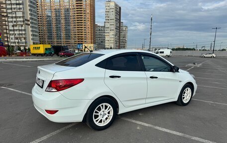 Hyundai Solaris II рестайлинг, 2014 год, 699 999 рублей, 8 фотография