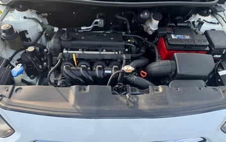 Hyundai Solaris II рестайлинг, 2014 год, 699 999 рублей, 17 фотография