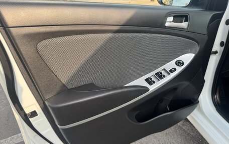 Hyundai Solaris II рестайлинг, 2014 год, 699 999 рублей, 19 фотография