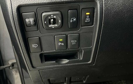 Toyota Land Cruiser 200, 2011 год, 3 990 000 рублей, 14 фотография