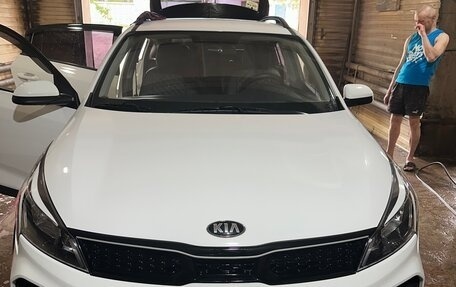 KIA Rio IV, 2021 год, 2 000 000 рублей, 1 фотография
