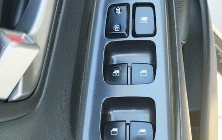 Hyundai Kona I, 2018 год, 2 300 000 рублей, 5 фотография