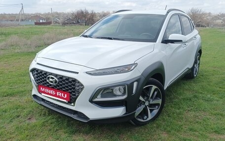Hyundai Kona I, 2018 год, 2 300 000 рублей, 9 фотография