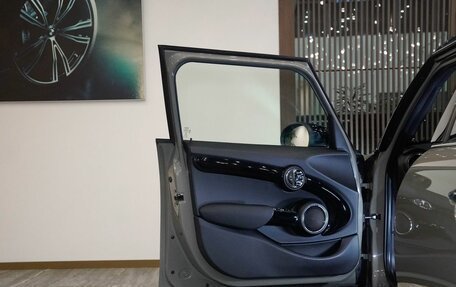 MINI Hatch, 2020 год, 2 600 000 рублей, 13 фотография