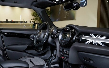 MINI Hatch, 2020 год, 2 600 000 рублей, 32 фотография