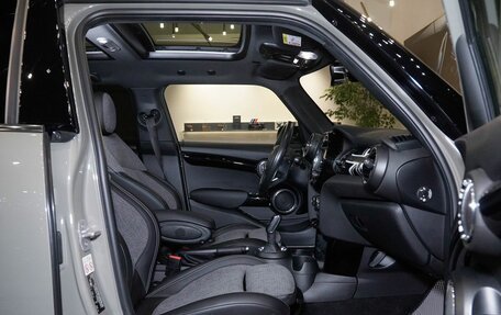 MINI Hatch, 2020 год, 2 600 000 рублей, 33 фотография