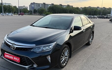 Toyota Camry, 2017 год, 2 150 000 рублей, 1 фотография