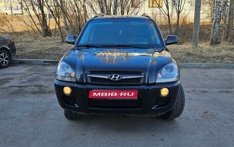 Hyundai Tucson III, 2008 год, 750 000 рублей, 1 фотография