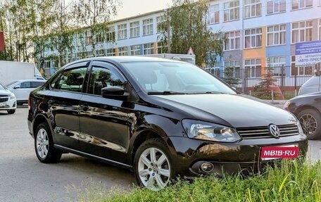 Volkswagen Polo VI (EU Market), 2013 год, 710 000 рублей, 1 фотография