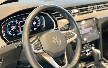 Volkswagen Passat B8 рестайлинг, 2021 год, 2 349 000 рублей, 9 фотография