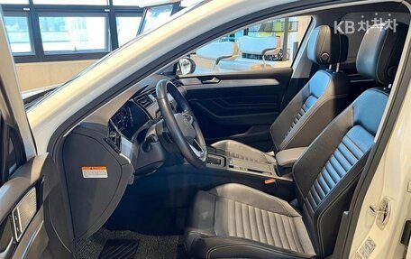 Volkswagen Passat B8 рестайлинг, 2021 год, 2 349 000 рублей, 8 фотография
