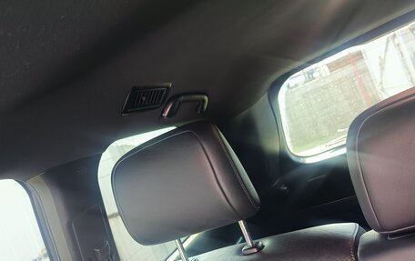 Toyota Land Cruiser 200, 2017 год, 8 000 000 рублей, 9 фотография