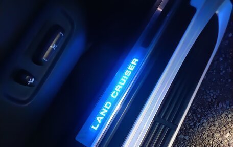 Toyota Land Cruiser 200, 2017 год, 8 000 000 рублей, 28 фотография