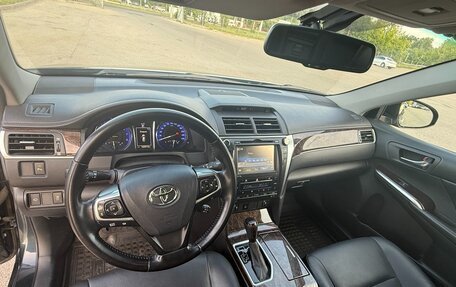 Toyota Camry, 2017 год, 2 150 000 рублей, 32 фотография