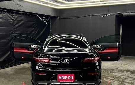 Mercedes-Benz E-Класс, 2021 год, 3 500 000 рублей, 11 фотография