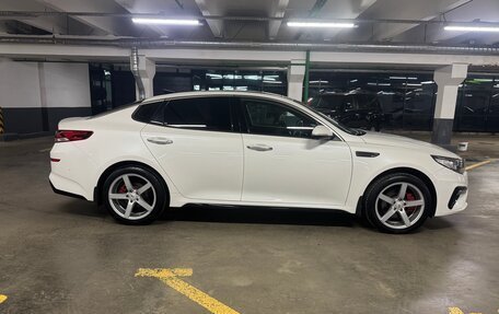 KIA Optima IV, 2018 год, 2 500 000 рублей, 4 фотография