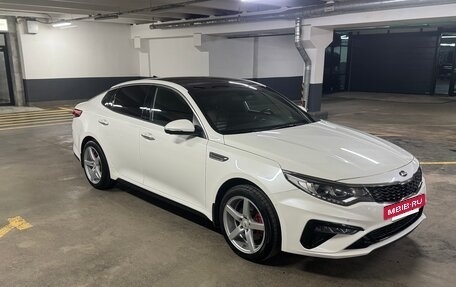 KIA Optima IV, 2018 год, 2 500 000 рублей, 3 фотография