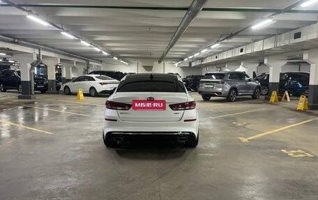KIA Optima IV, 2018 год, 2 500 000 рублей, 5 фотография