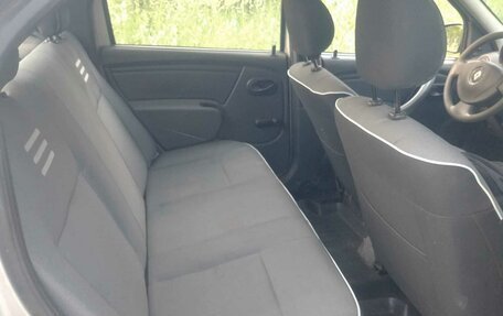 Renault Logan I, 2011 год, 180 000 рублей, 13 фотография