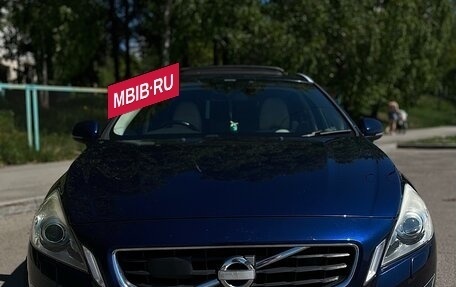 Volvo V60 I, 2012 год, 1 340 000 рублей, 2 фотография