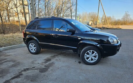 Hyundai Tucson III, 2008 год, 750 000 рублей, 2 фотография