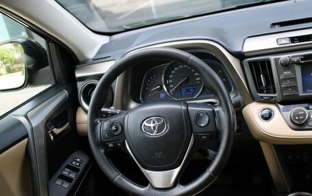 Toyota RAV4, 2014 год, 1 727 000 рублей, 12 фотография