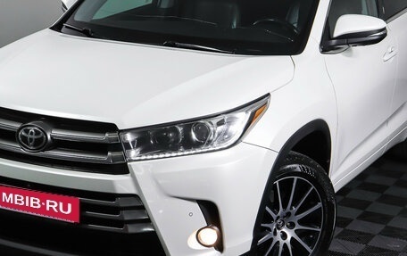 Toyota Highlander III, 2019 год, 3 375 000 рублей, 27 фотография