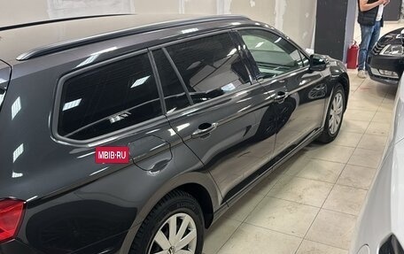 Volkswagen Passat B8 рестайлинг, 2021 год, 2 250 000 рублей, 2 фотография