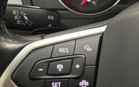 Volkswagen Passat B8 рестайлинг, 2021 год, 2 250 000 рублей, 10 фотография