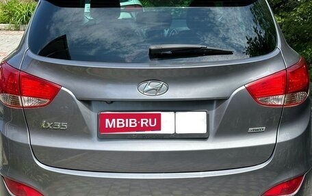 Hyundai ix35 I рестайлинг, 2015 год, 1 750 000 рублей, 10 фотография
