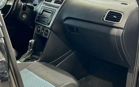 Volkswagen Polo VI (EU Market), 2013 год, 650 000 рублей, 11 фотография
